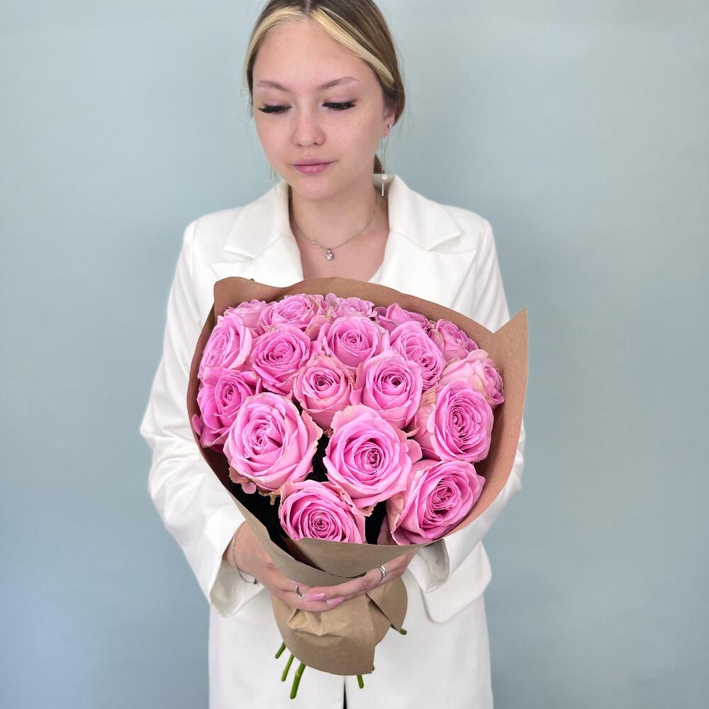 Букет 88874 из 19 роз