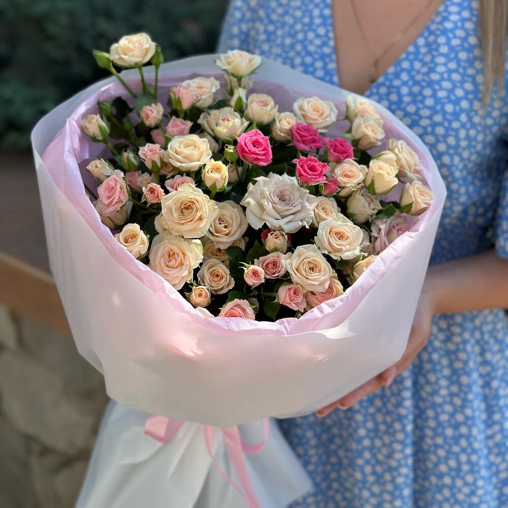 Кустовые розы 15 шт