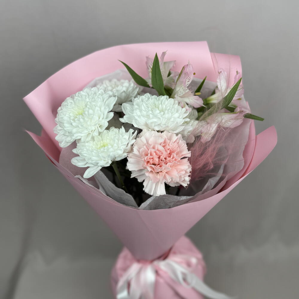 Букет комплимент. Хризантема, альстромерия, диантус🎀