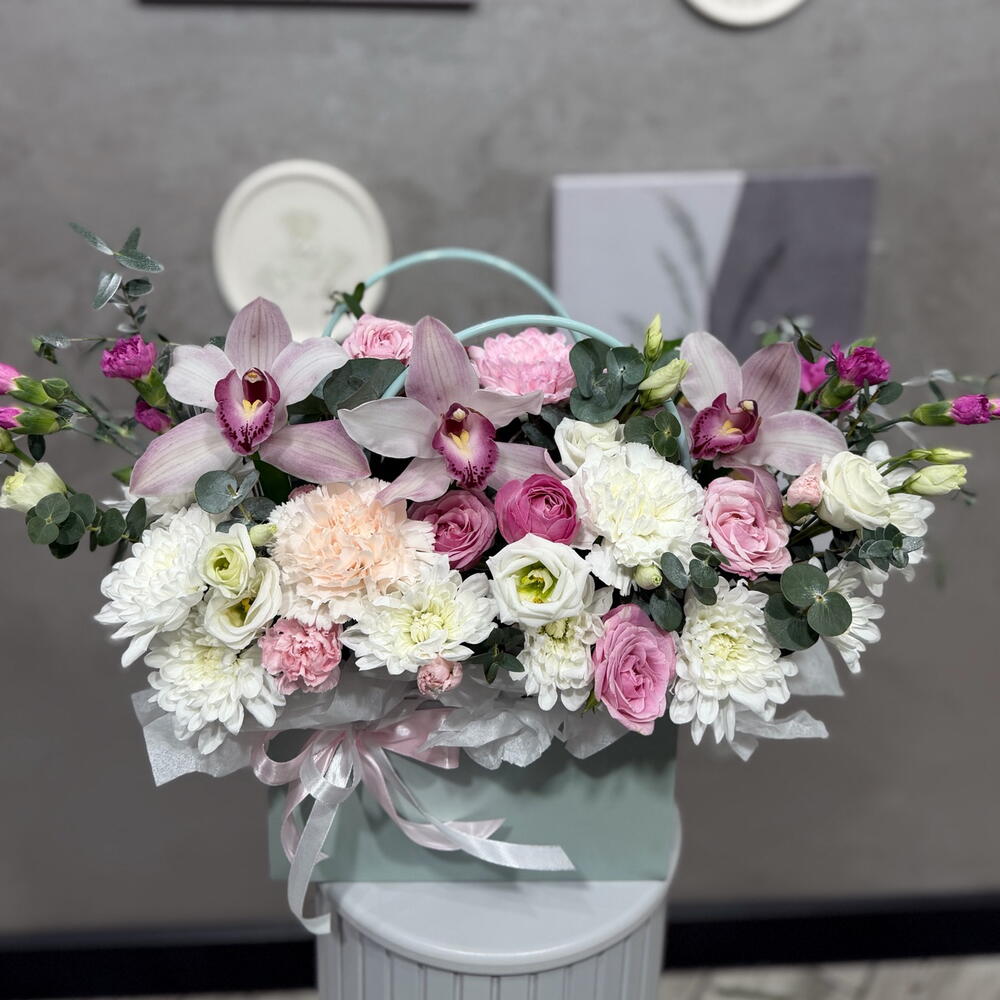 Сборная композиция с орхидеями 💕