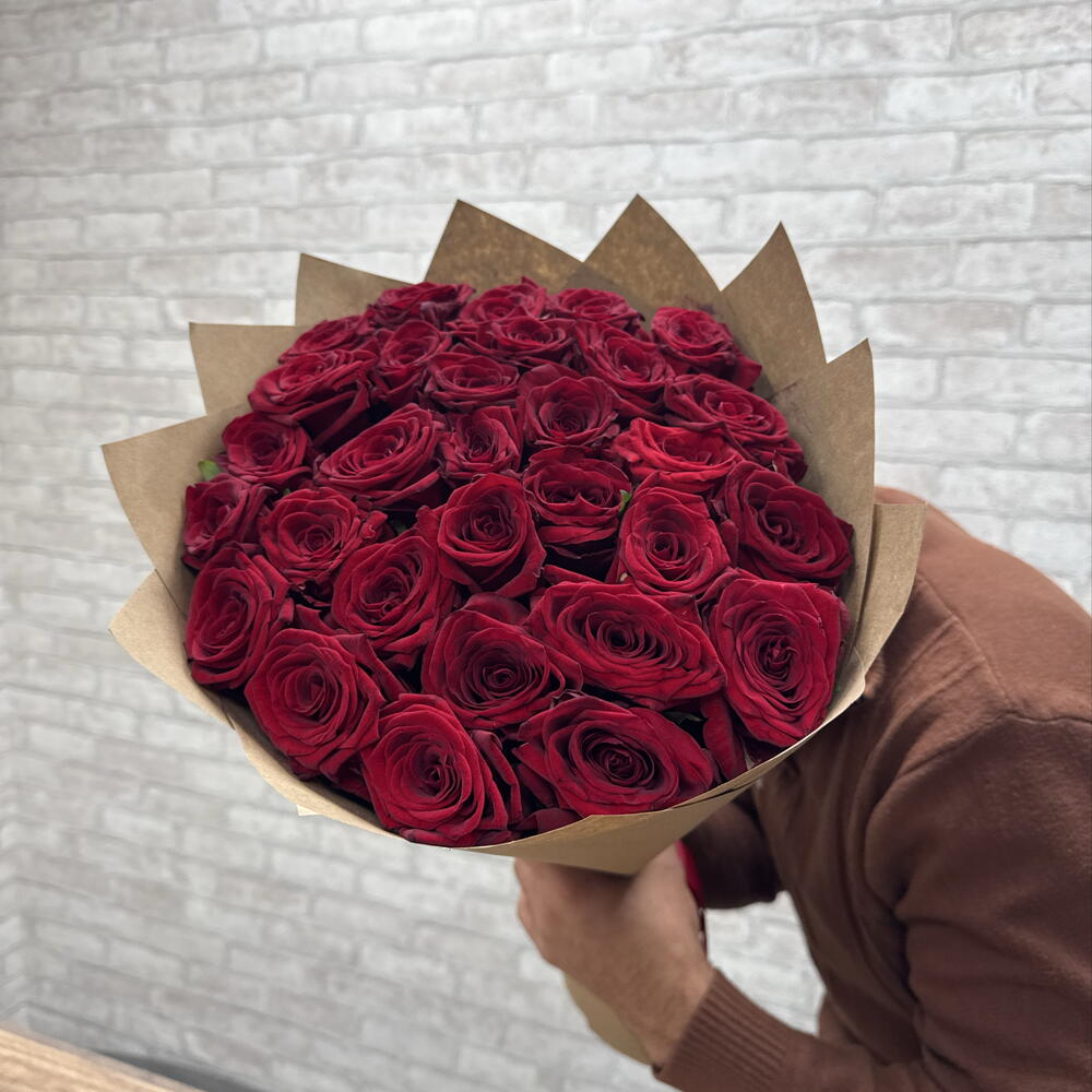 Красные розы🌹🌹🌹