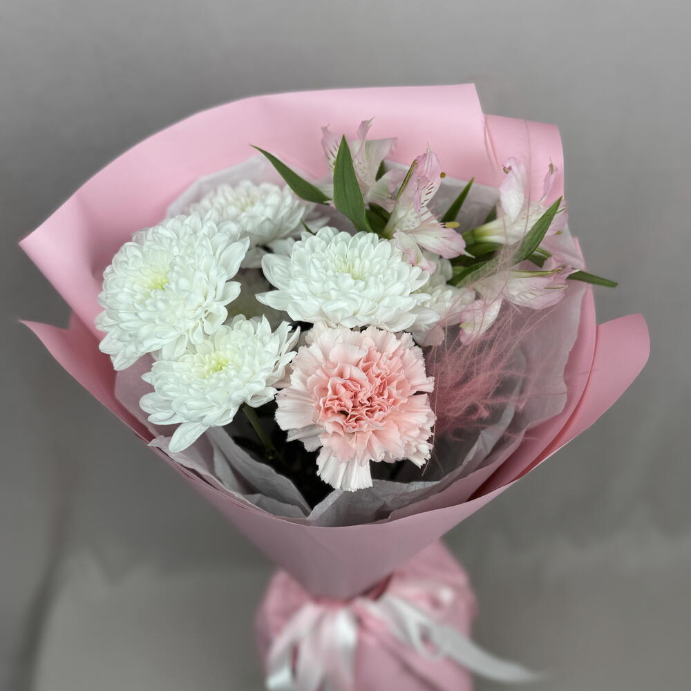 Букет комплимент. Хризантема, альстромерия, диантус🎀