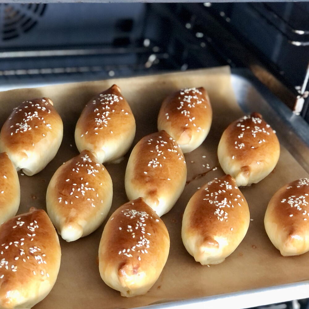 Пирожки с яйцом, луком, рисом и грибами 15 штук
