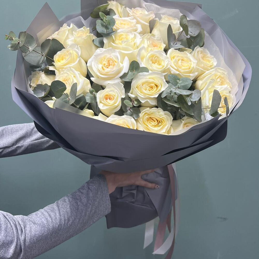 Candlelight Roses