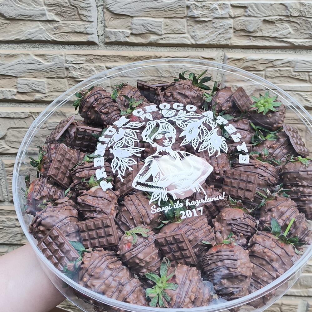 Клубника в шоколаде