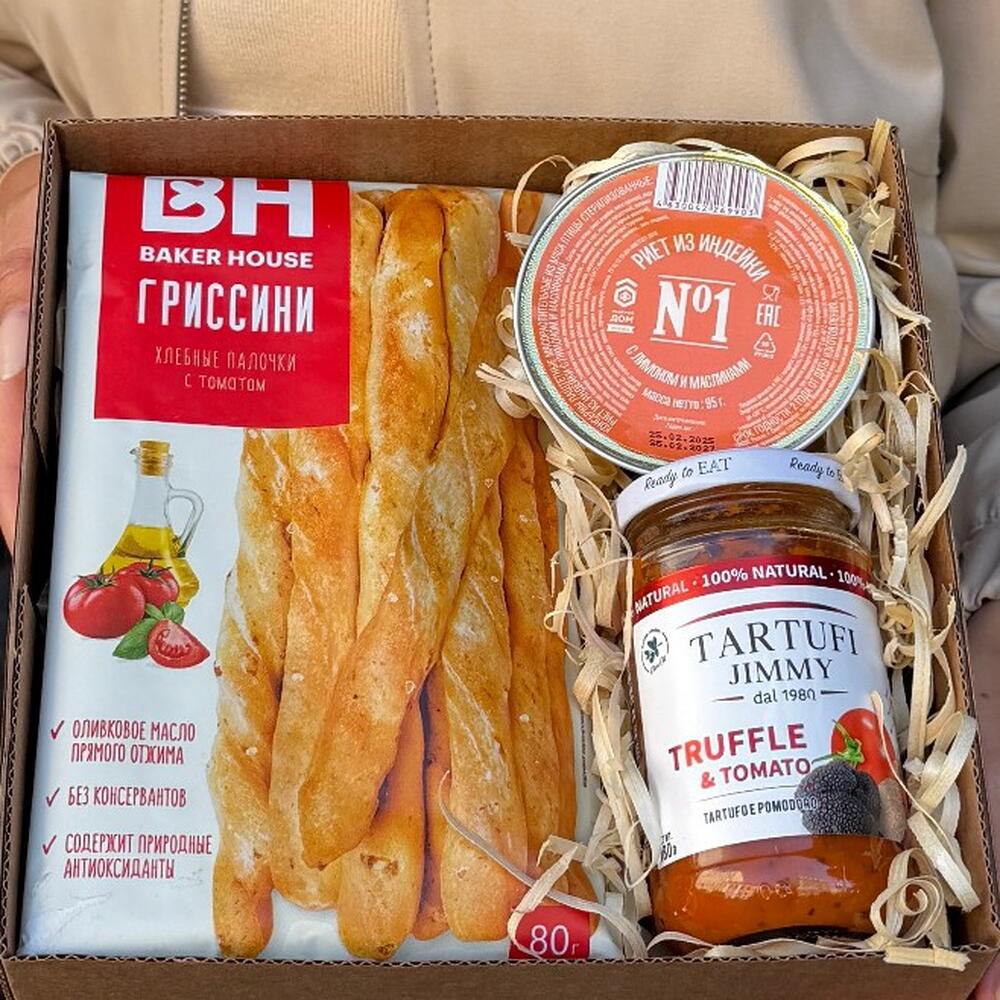 Коробка с закусками