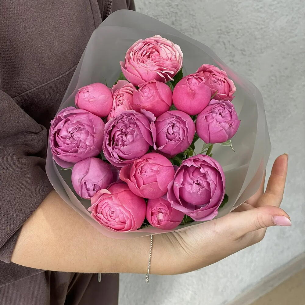 Букет из 5 кустовых пион. роз микс💐