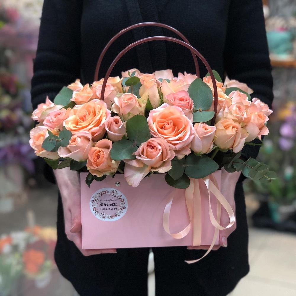 розы курск. курск ул ленина розы. корзина роз 20 лет. букет красных роз с табличками. где купить розы в курске.