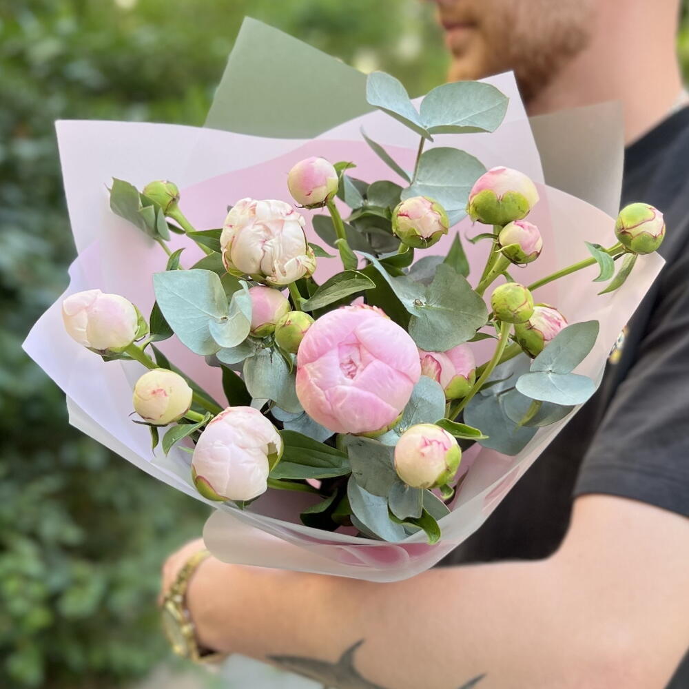 Кустовые пионы 5💗с эвкалиптом