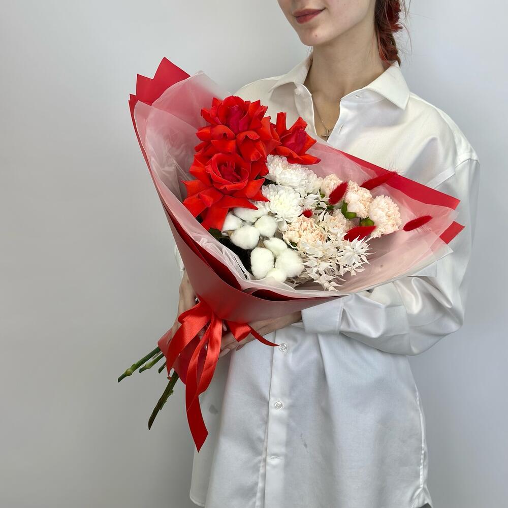 Авторский букет с французскими розами (АБ016)
