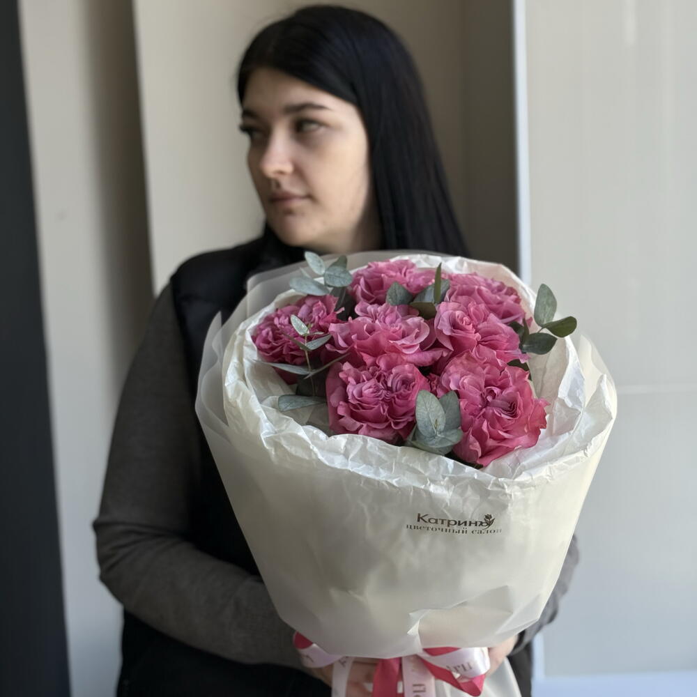 Монобукет пион роз