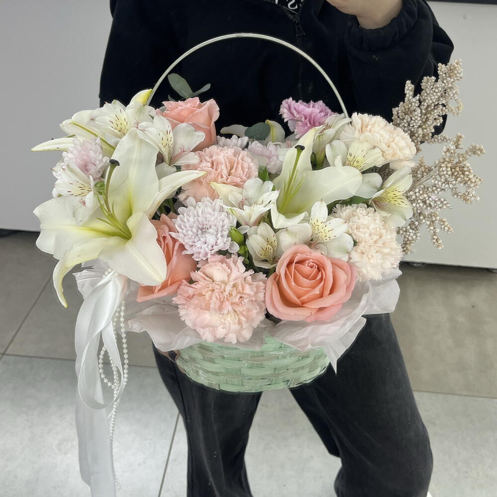 Ароматная композиция с Лилией и Розами 💕