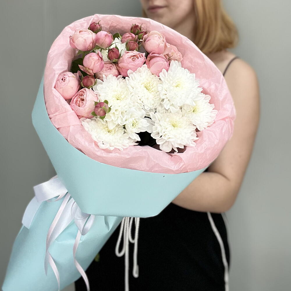 Букет с кустовыми розами 💕