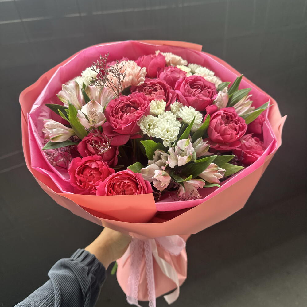 Букет 💐 комплимент Вишенка
