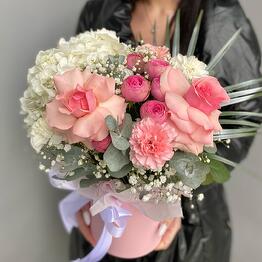 Микс цветов в коробочке🌸