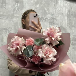 Элли Флаверс