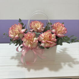 Alive Flowers