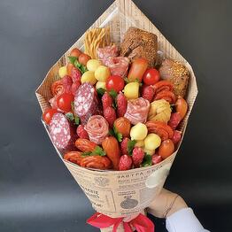 Колбасный букет для любого повода "Мясная классика"