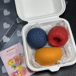 Bento i korpusnye pirozhnye