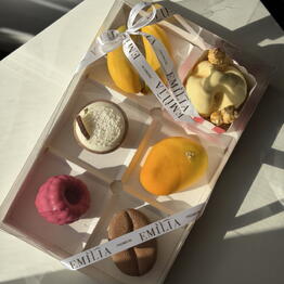 emilia.chocolate.boutique