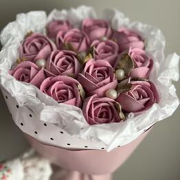 Bouquet of marshmallow roses for mom, sister, daughter, wedding