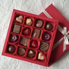 Victera Decor and Chocolate
