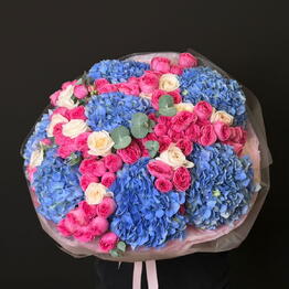 Versal’ flowers