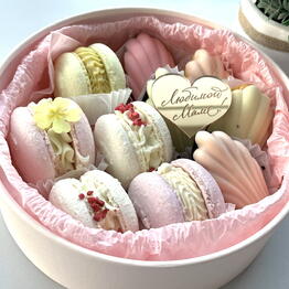 ARoma_to_cake
