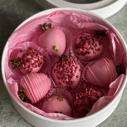 Хочу ещё 🍓 клубника в шоколаде