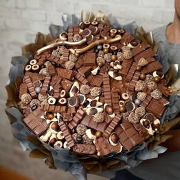 Шоколадно-конфетный букет 🍫