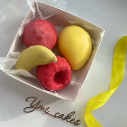 Ymi cakes