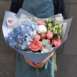 Flower Delivery In Yekaterinburg