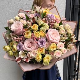 Bouquet Katherine is the best bouquets with delivery in Riga and