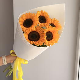 BRUNIA flower shop