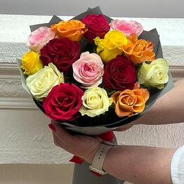 Bouquet of 15 roses