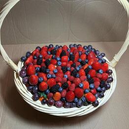 Корзинка ягод