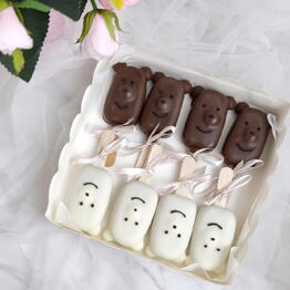 Albina Kazakova's confectionery studio