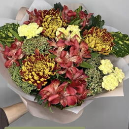 Agness Flowers & Home
