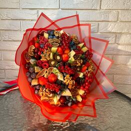 "Sama Eva" Flowers. Decor. Candles.