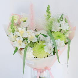 Mono_flowers_story