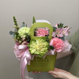 Yashel.flowers