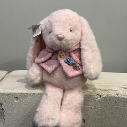 Зайка в кофточке 🩷🎀🐰