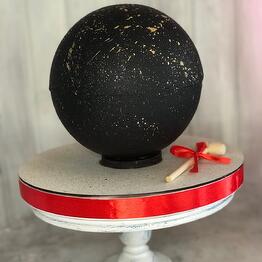 Торт шар (корпус бельгийский шоколад)