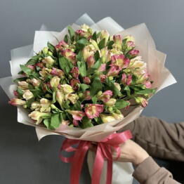 Helly Flowers