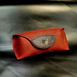 Leather glasses case, handmade. Color: red with black.