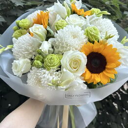 ONLY FLOWERS
