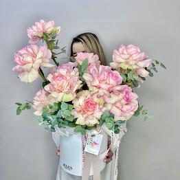Jules Flower Atelier