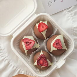 Rufous.cake
