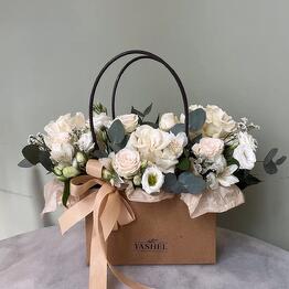 Yashel.flowers