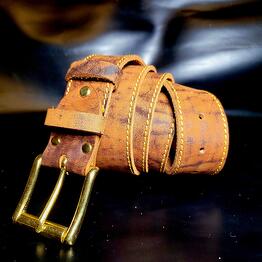 Genuine leather belt, handmade. Color: Kraft foliage